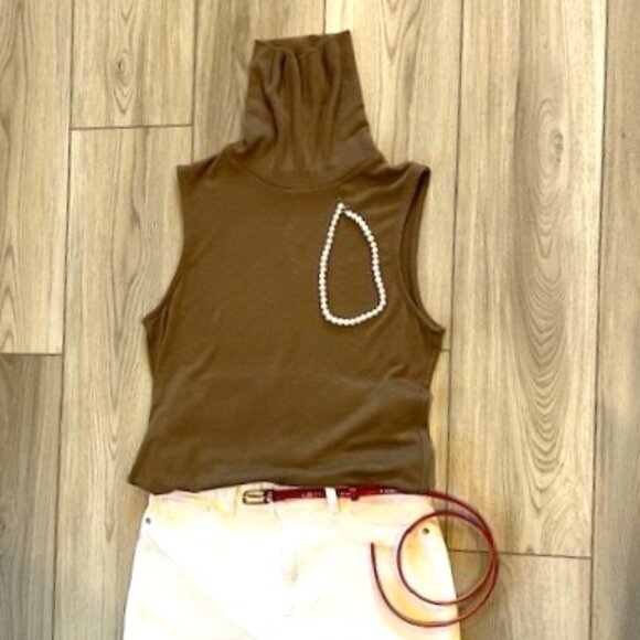 Lot of 3 Soft Luxe Turtleneck Tanks - Picture 8 of 9